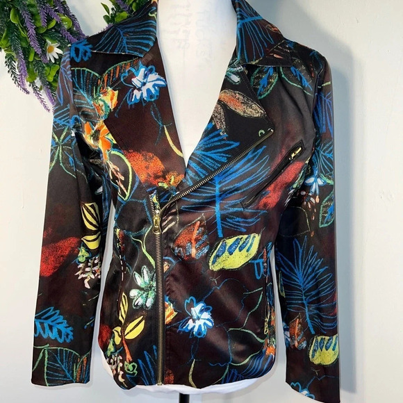 Chico’s,0,Sateen whimsical night, zip front, sleeves, pockets gold tone finish - Picture 1 of 10